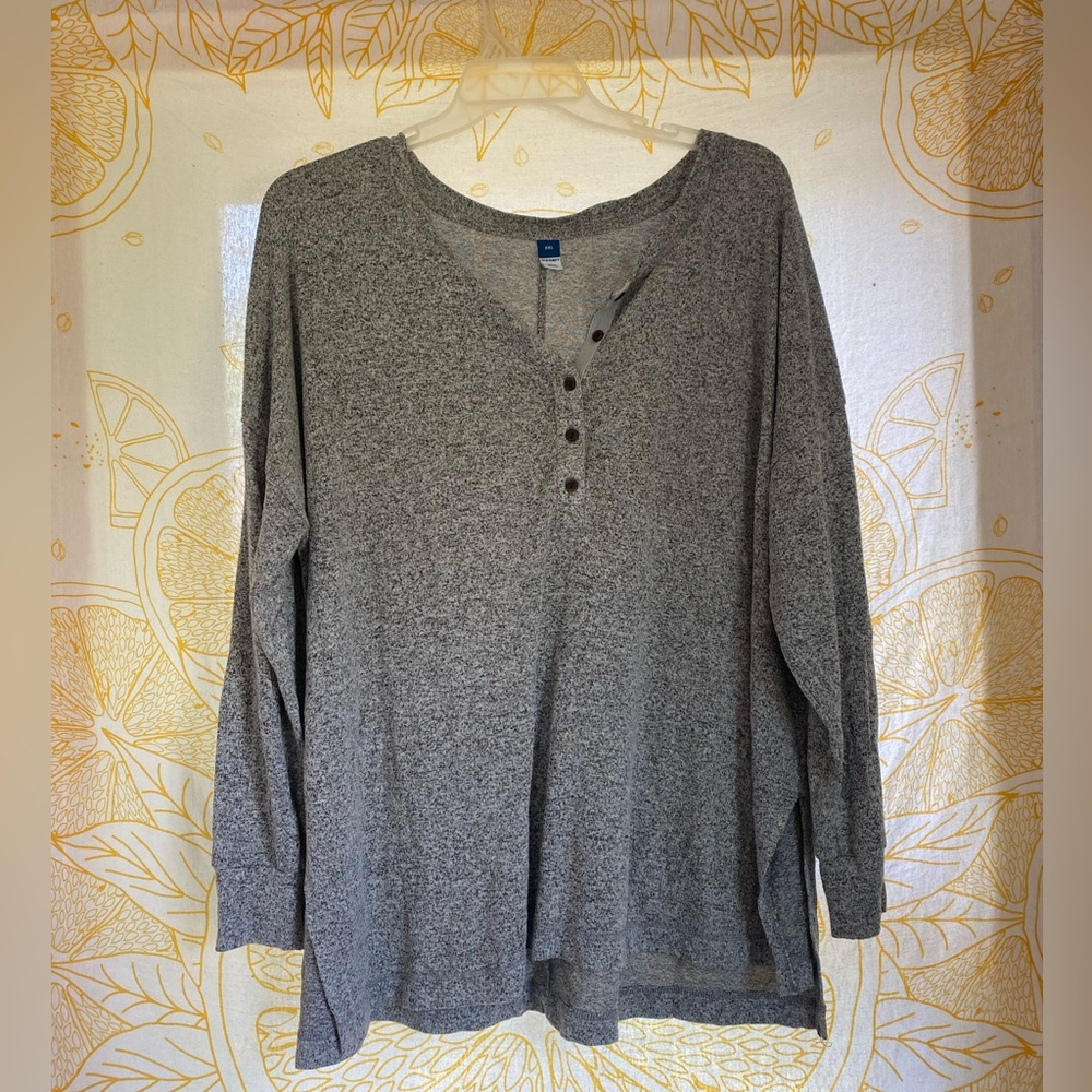 OLD NAVY Henley Sweater GREY